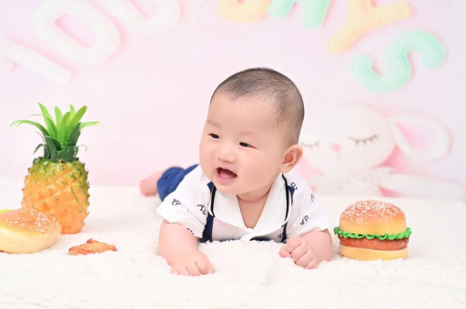 大丰宝宝在妈妈肚子里 大丰宝宝在妈妈肚子里